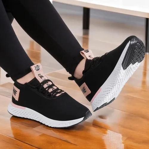 Tênis Feminino Ortopédico Ultrabone: Conforto e Performance para Caminhada, Academia e Corrida