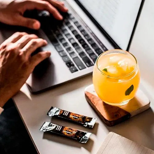 Hydrolift Essential Nutrition: 30 Sachês Eletrólitos Sabor Tangerina para Hidratação e Vitalidade